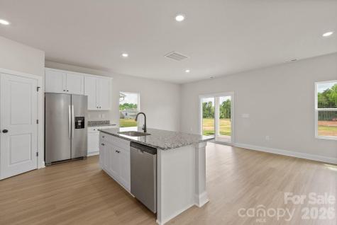 3446 Robindale Drive Winston Salem NC 27107