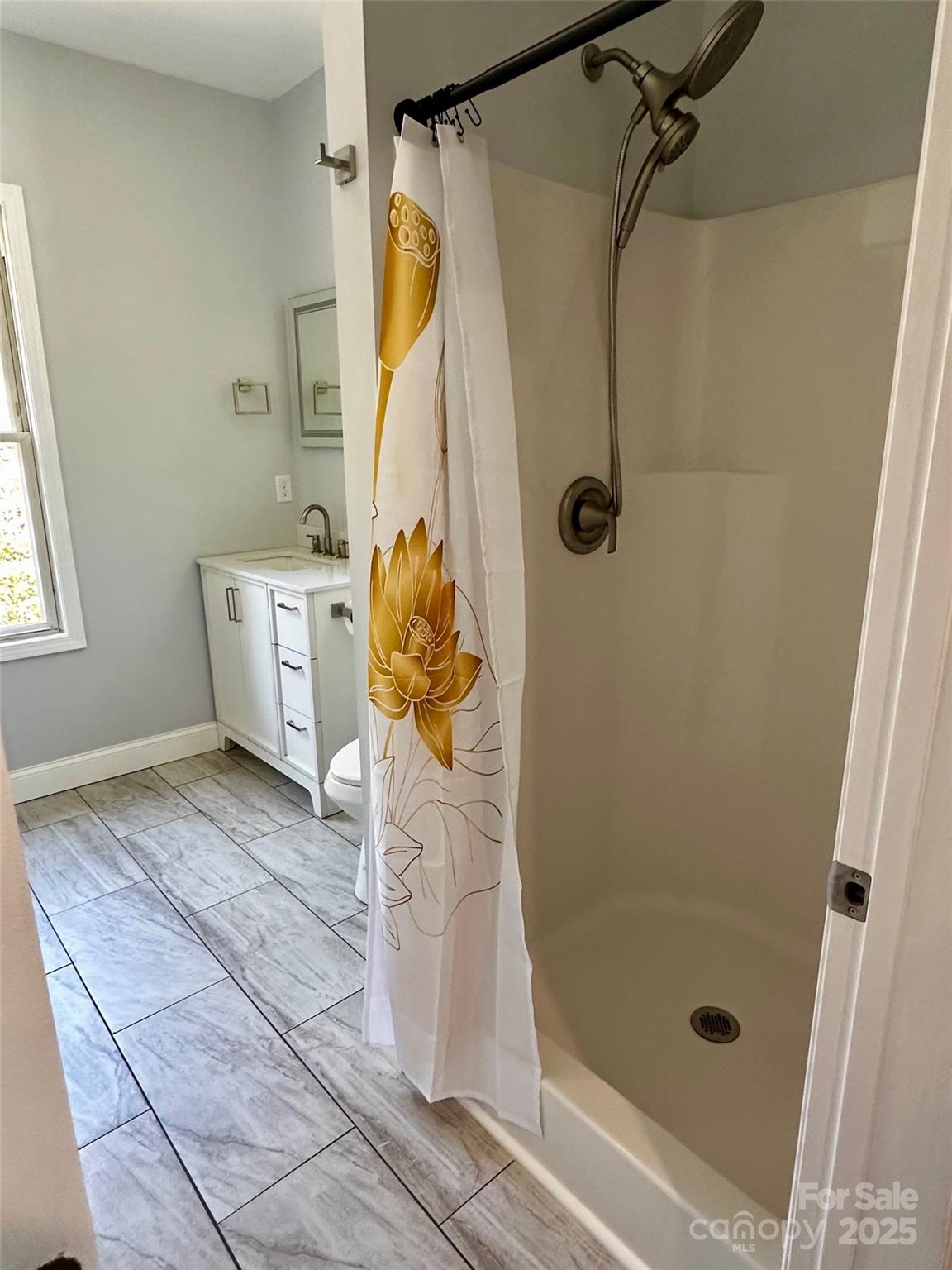 11 Martel Lane Asheville NC 28804