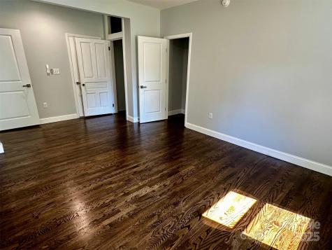 11 Martel Lane Asheville NC 28804