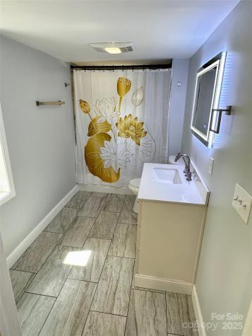 11 Martel Lane Asheville NC 28804