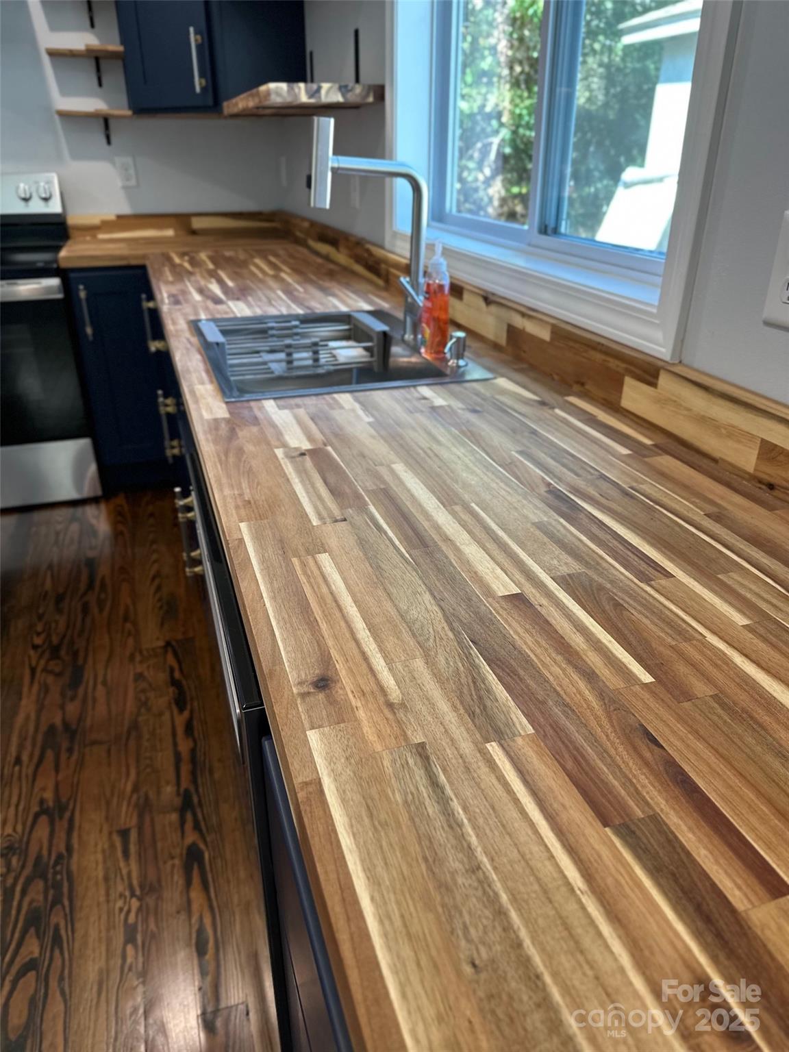 11 Martel Lane Asheville NC 28804