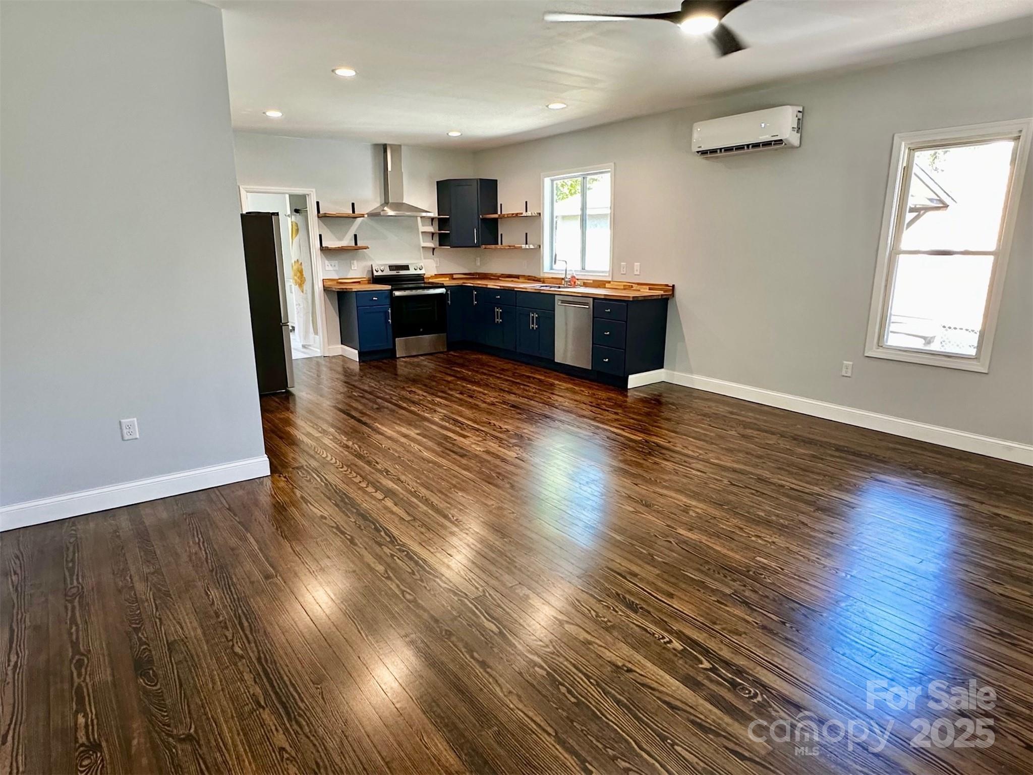 11 Martel Lane Asheville NC 28804