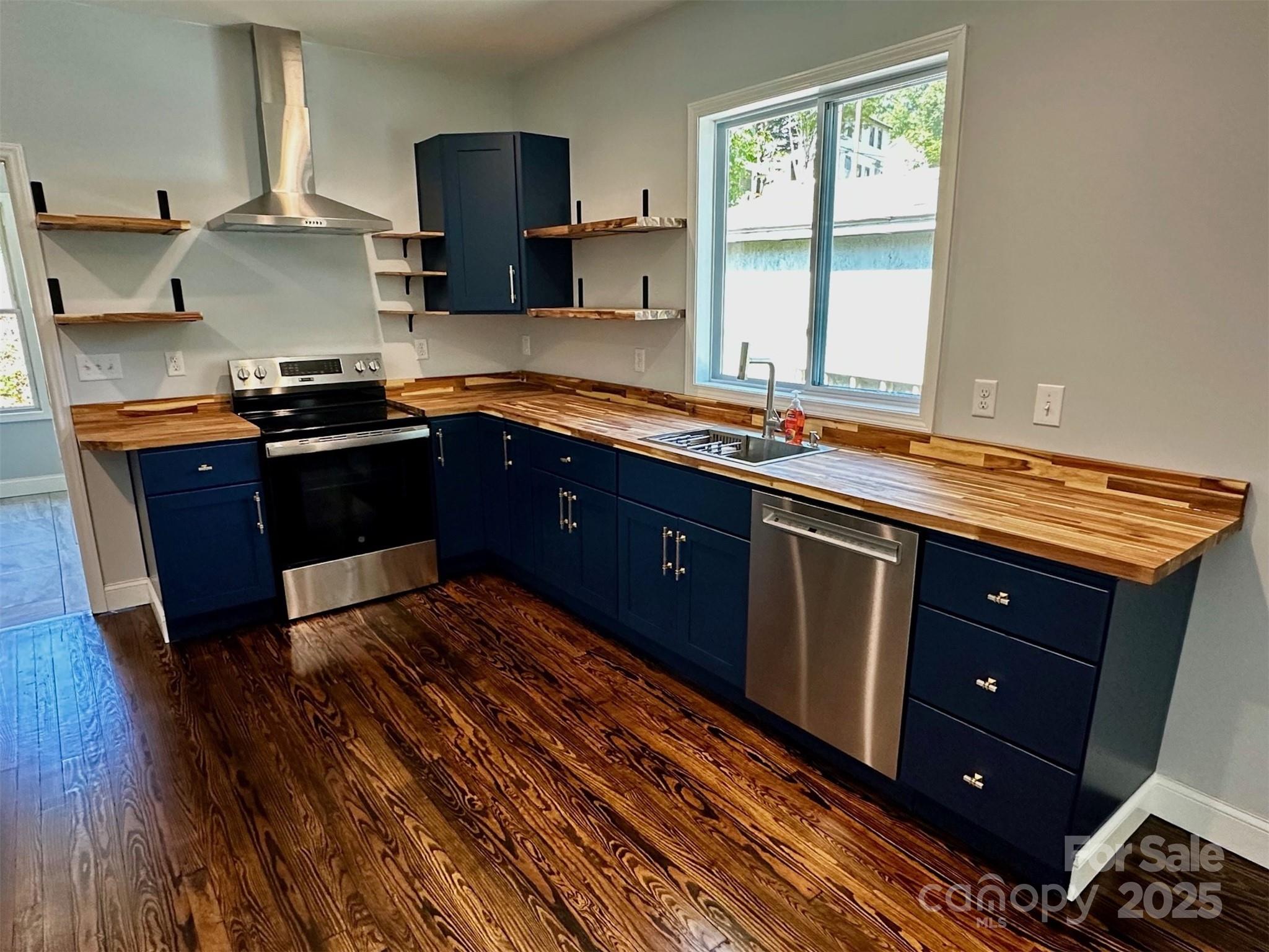 11 Martel Lane Asheville NC 28804