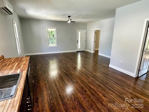 11 Martel Lane Asheville NC 28804