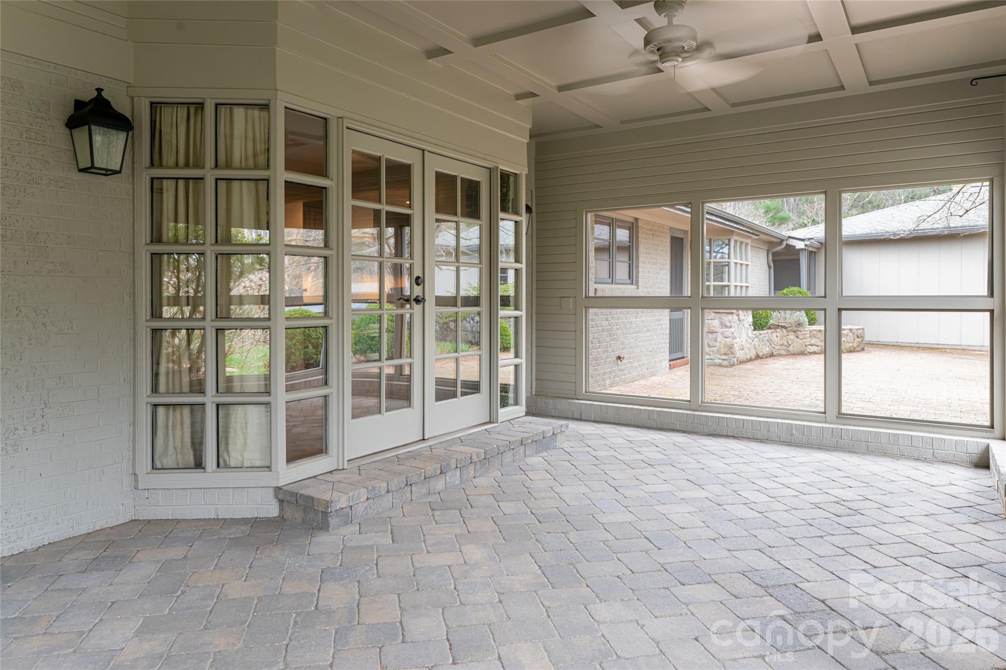 21 Pine Tree Circle Asheville NC 28804