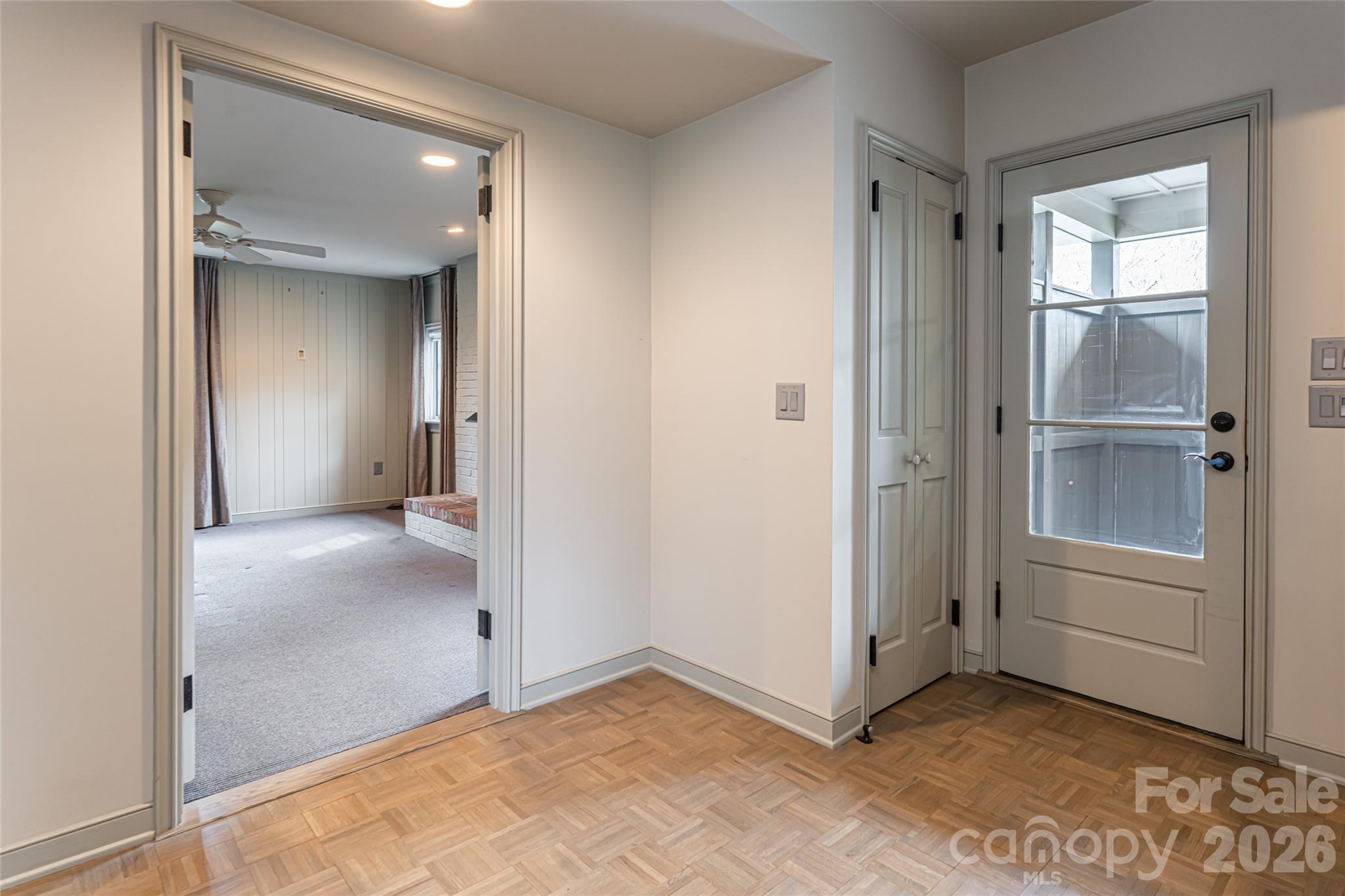 21 Pine Tree Circle Asheville NC 28804