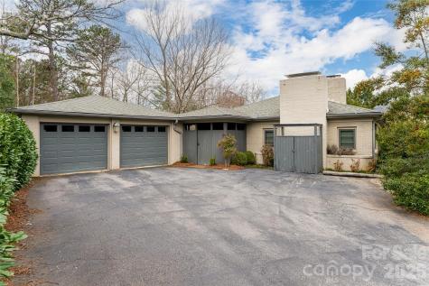 21 Pine Tree Circle Asheville NC 28804