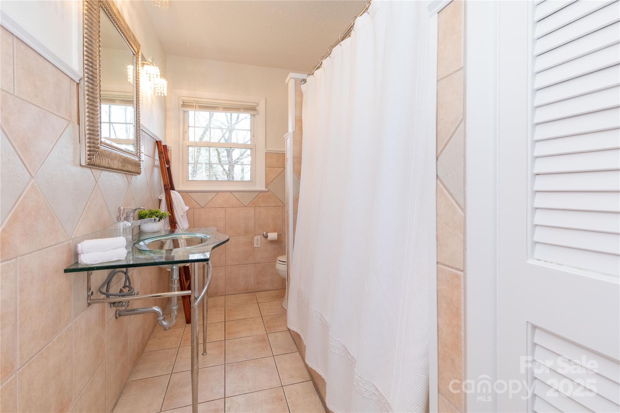 101 Jeanie Avenue Black Mountain NC 28711