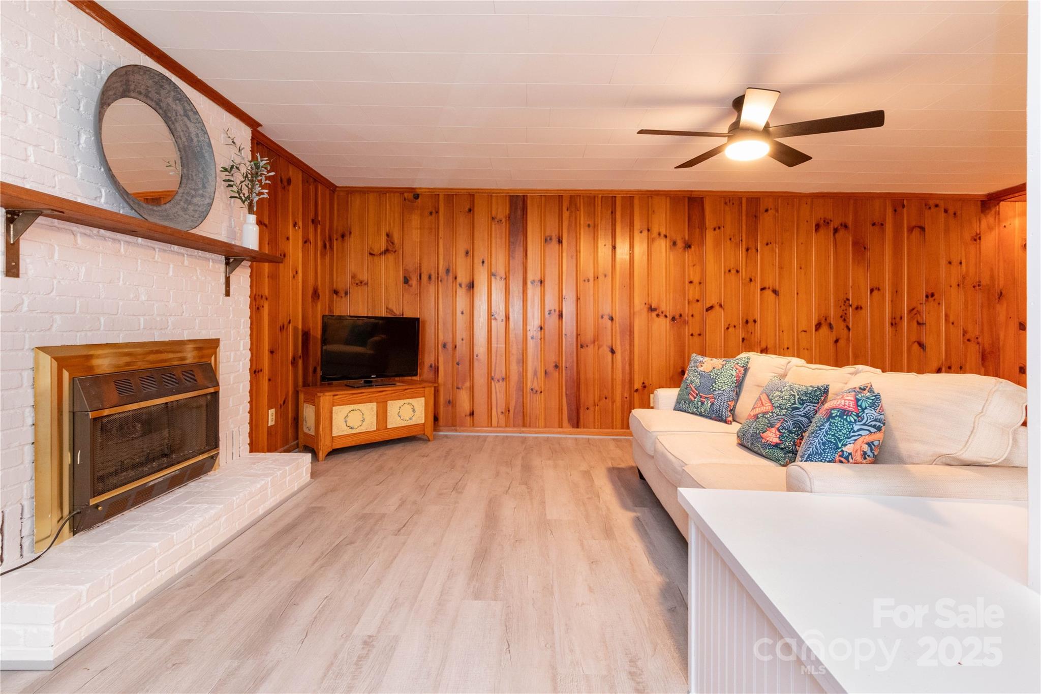 101 Jeanie Avenue Black Mountain NC 28711