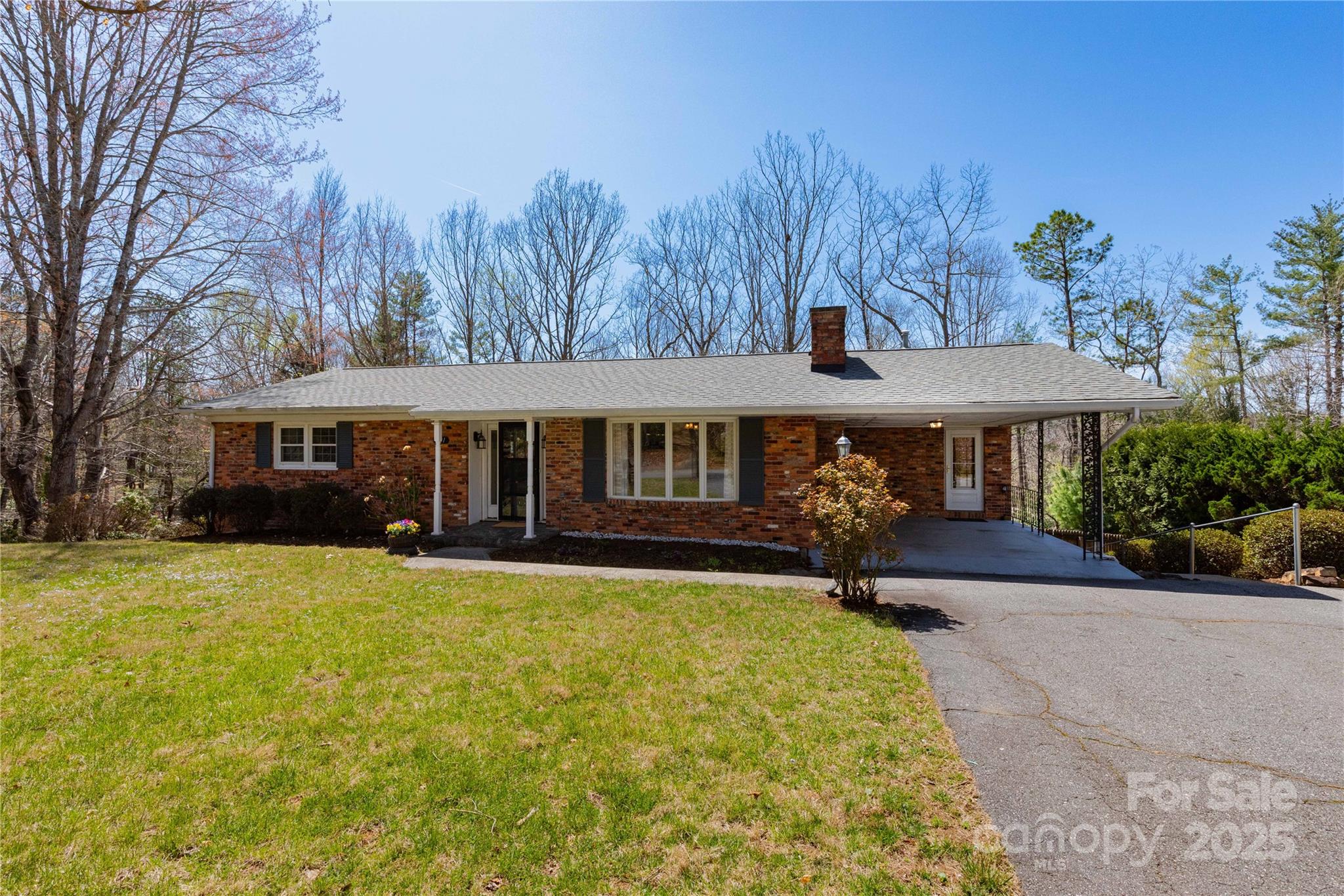 101 Jeanie Avenue Black Mountain NC 28711