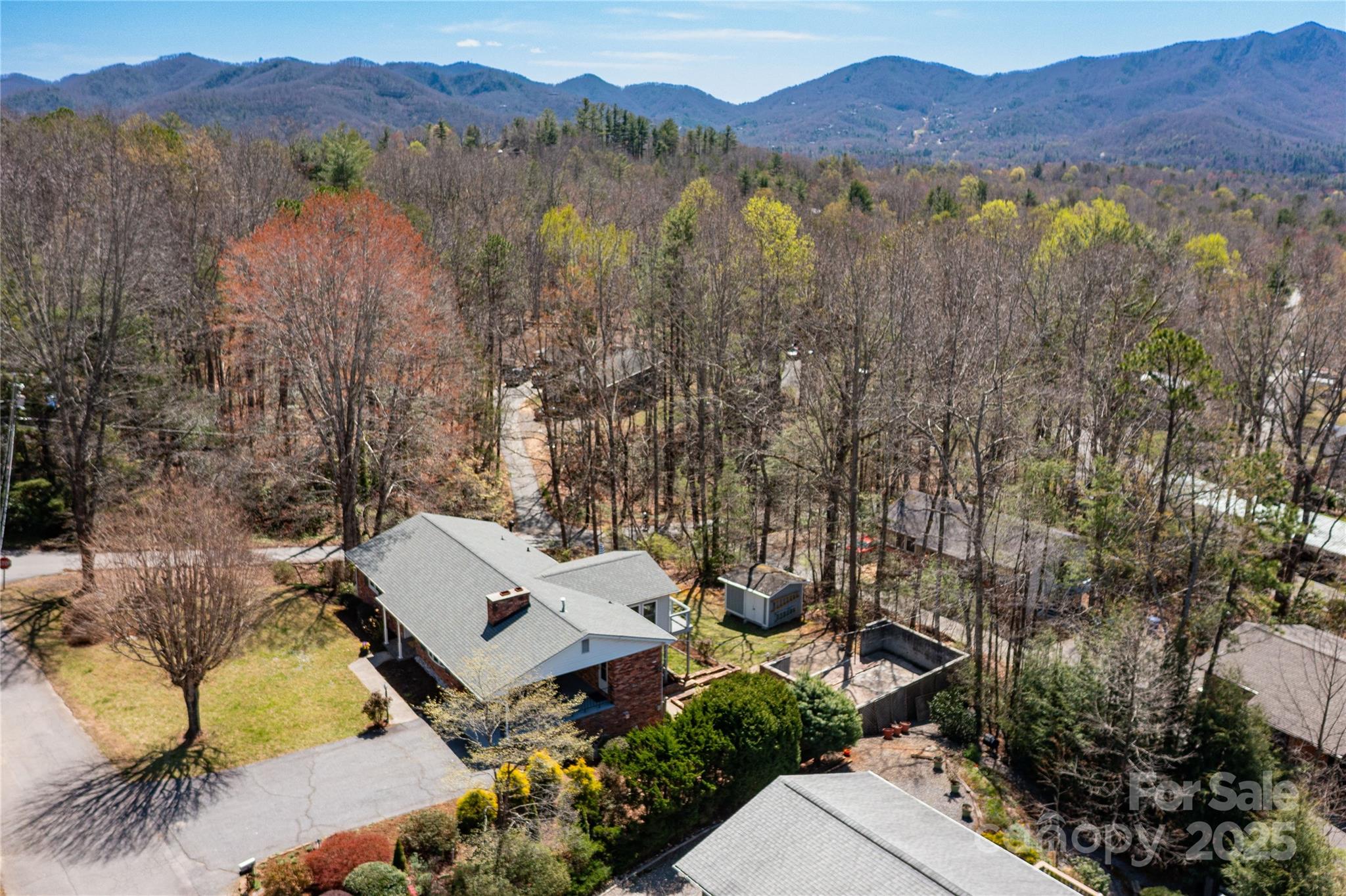 101 Jeanie Avenue Black Mountain NC 28711