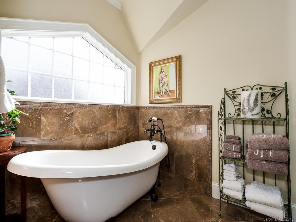 2049 Greenway Avenue Charlotte NC 28204
