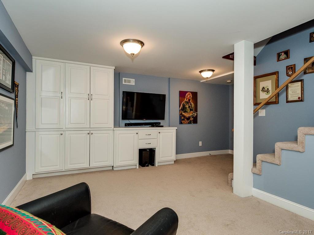 2049 Greenway Avenue Charlotte NC 28204