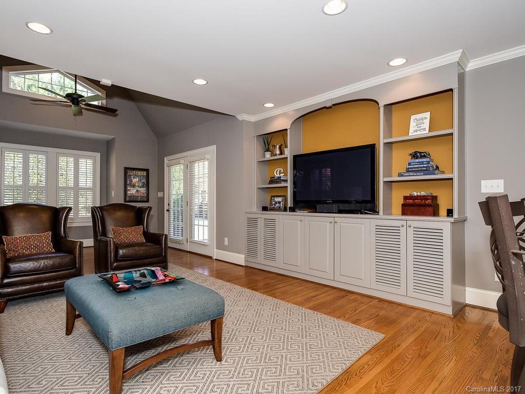 2049 Greenway Avenue Charlotte NC 28204