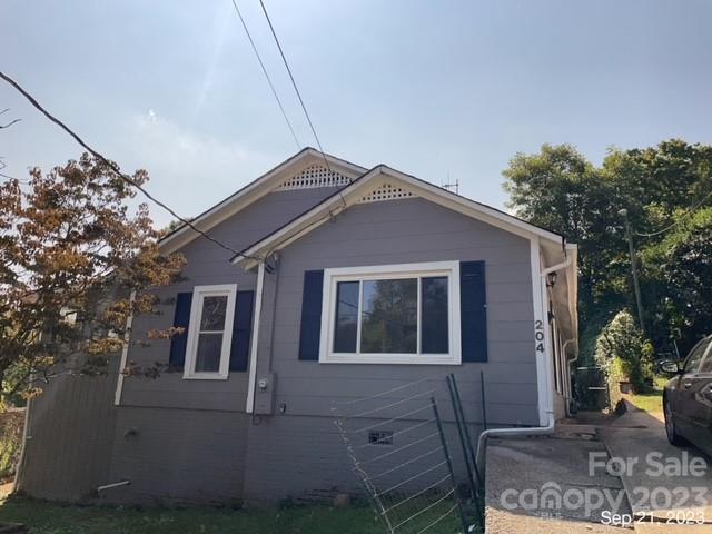 204 Powe Street Morganton NC 28655