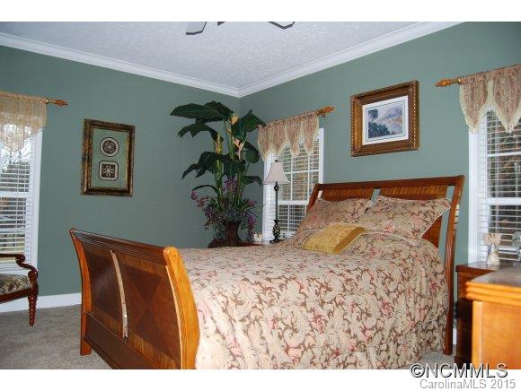 2524 Riceville Road Asheville NC 28805