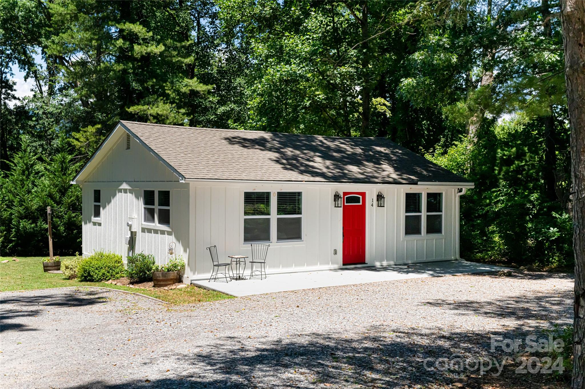 14 Herron Street Black Mountain NC 28711