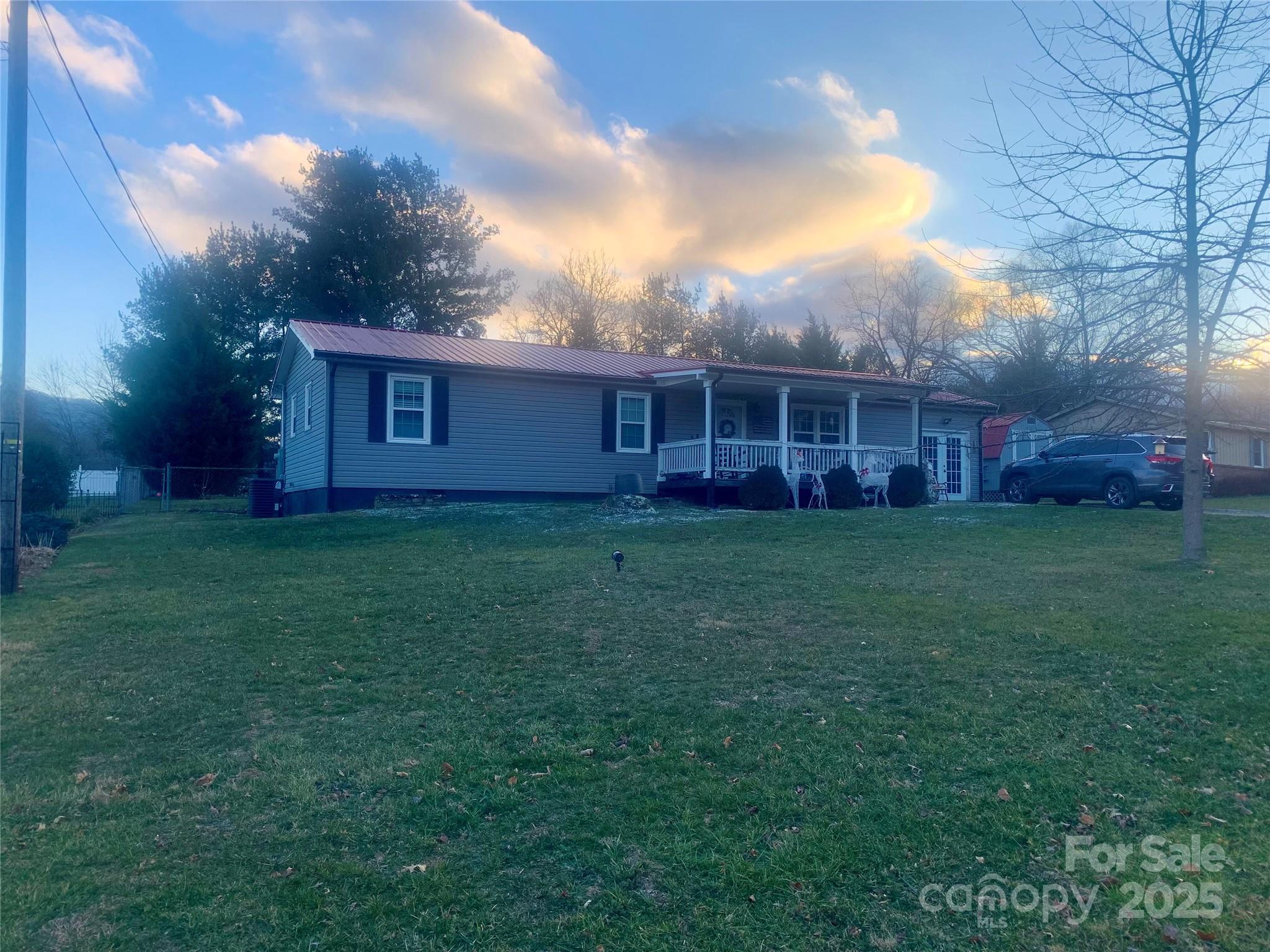 177 Chestnut Wood Drive Waynesville NC 28786