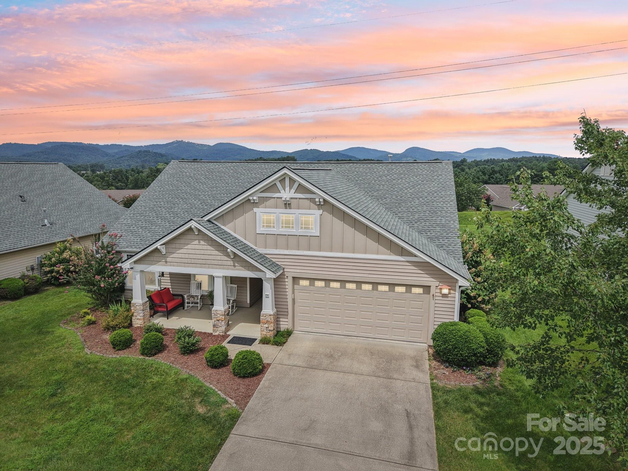 42 Wild Pheasant Run Hendersonville NC 28792