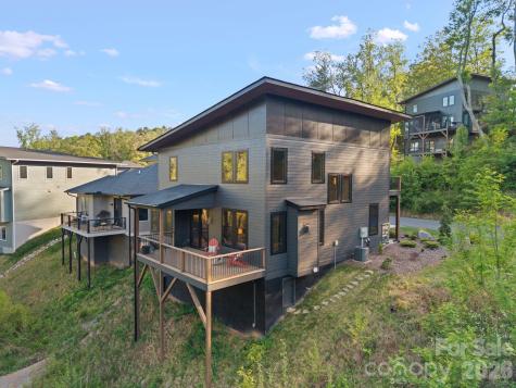 127 Rough Bark Trail Asheville NC 28806