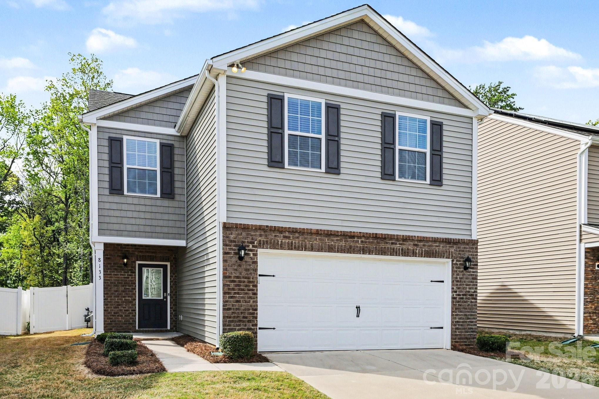 8133 Clairwood Drive Charlotte NC 28269