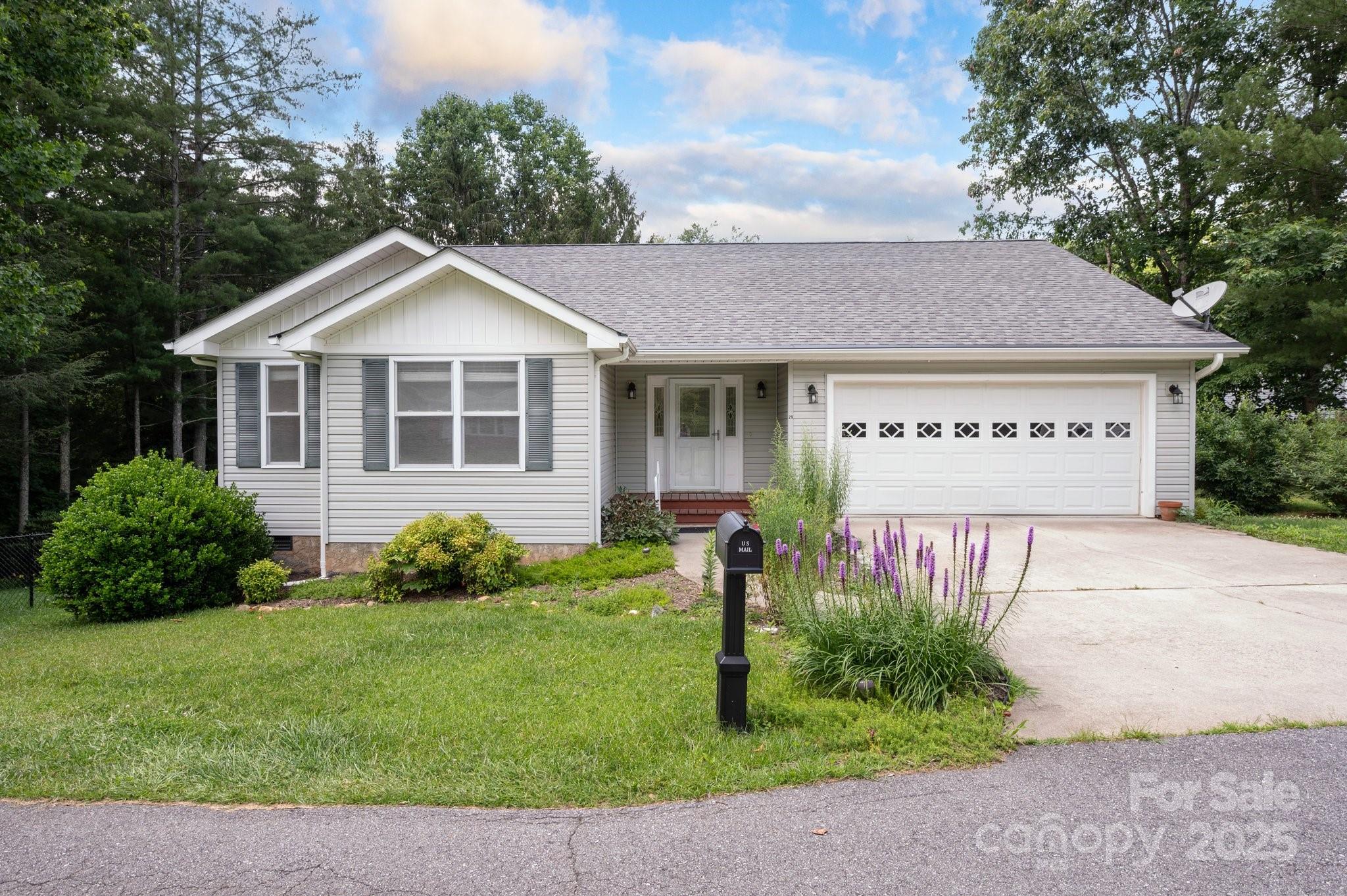 29 Honey Hollow Lane Fairview NC 28730