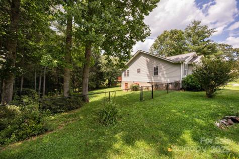 29 Honey Hollow Lane Fairview NC 28730
