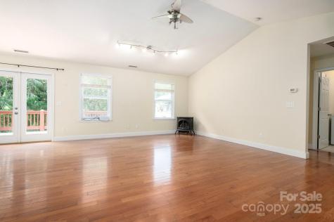 29 Honey Hollow Lane Fairview NC 28730