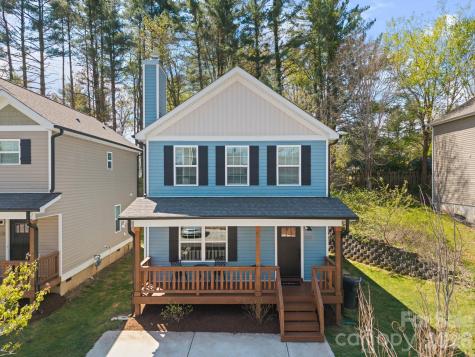 228 Stratford Lane Boone NC 28607