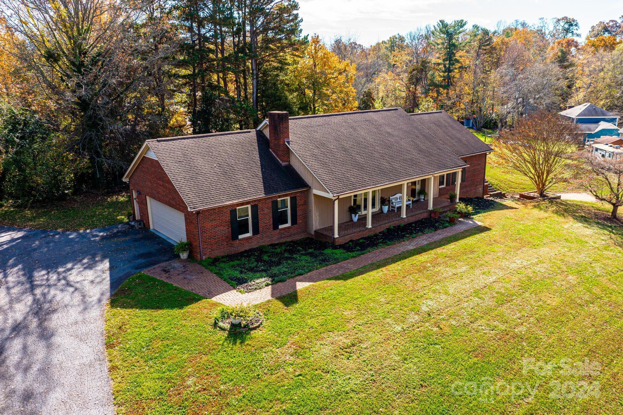 6125 Gold Creek Estate Drive Hickory NC 28601