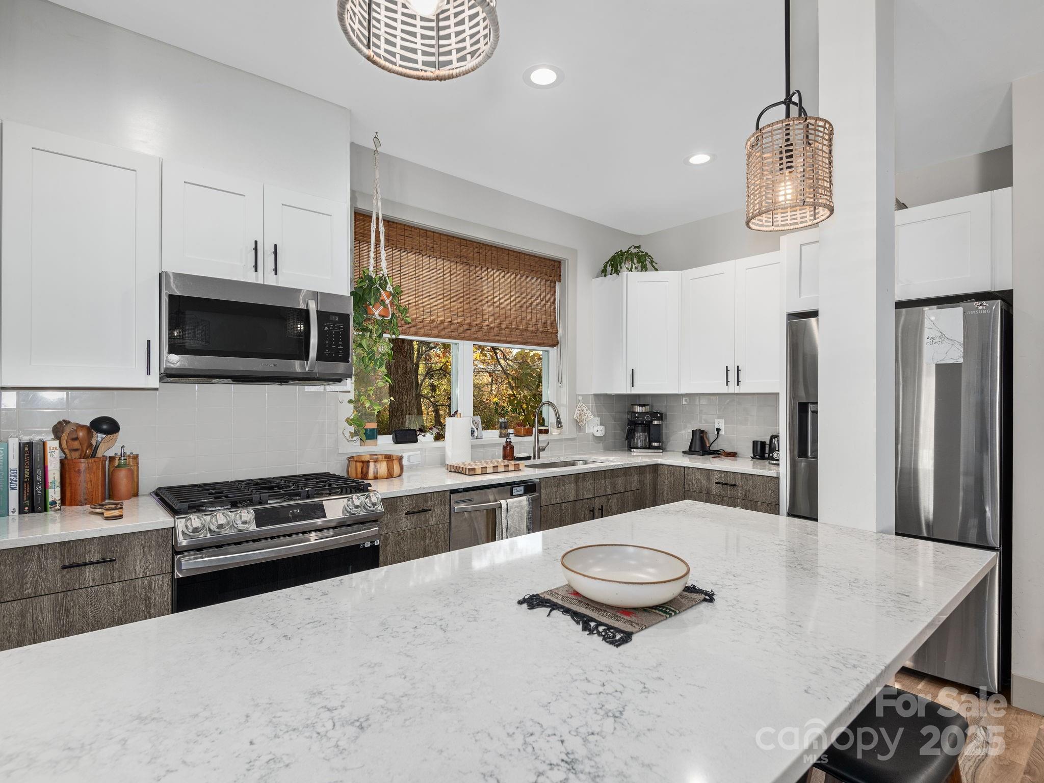 39 Cisco Road Asheville NC 28805