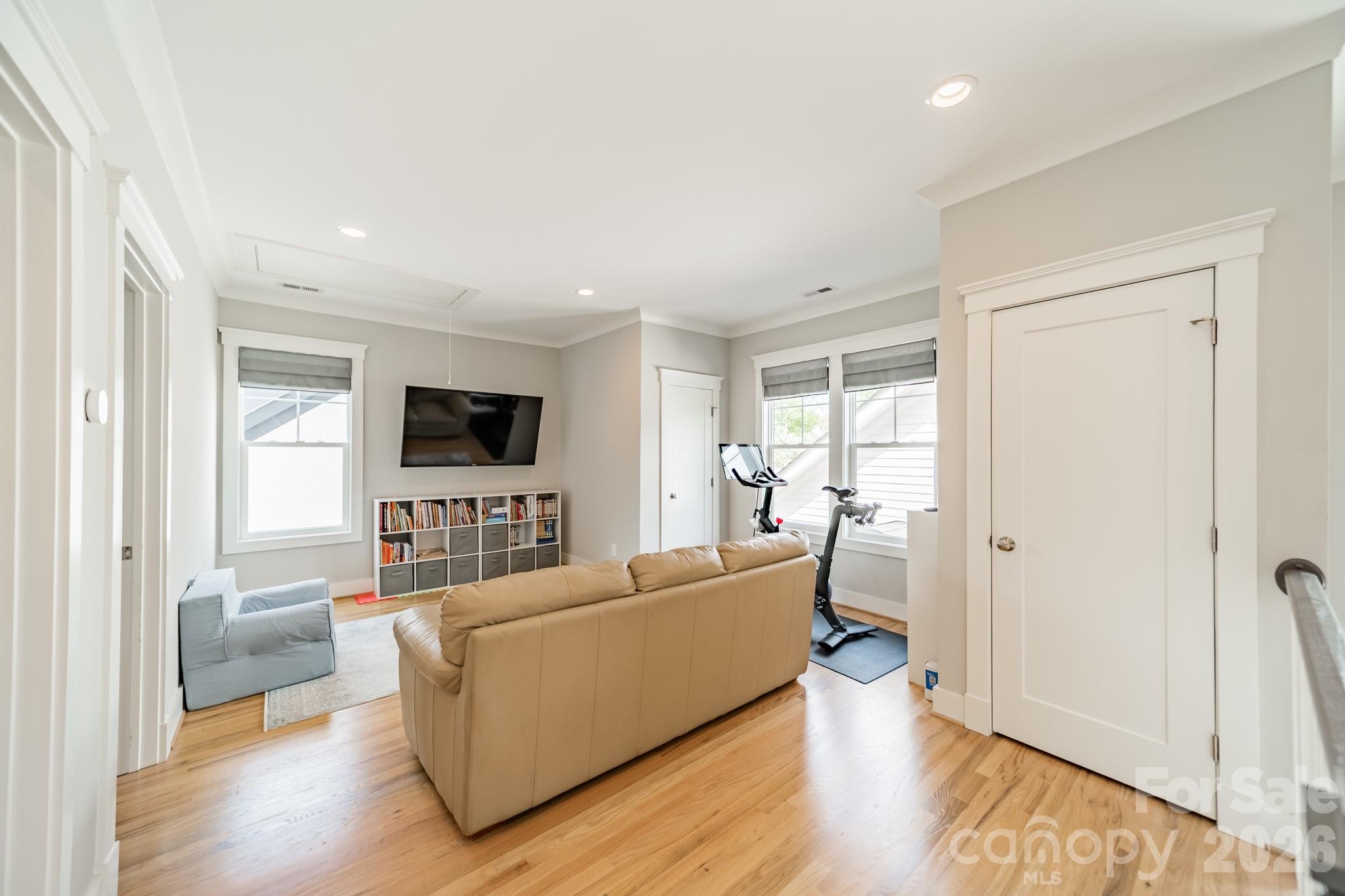 408 Melbourne Court Charlotte NC 28209