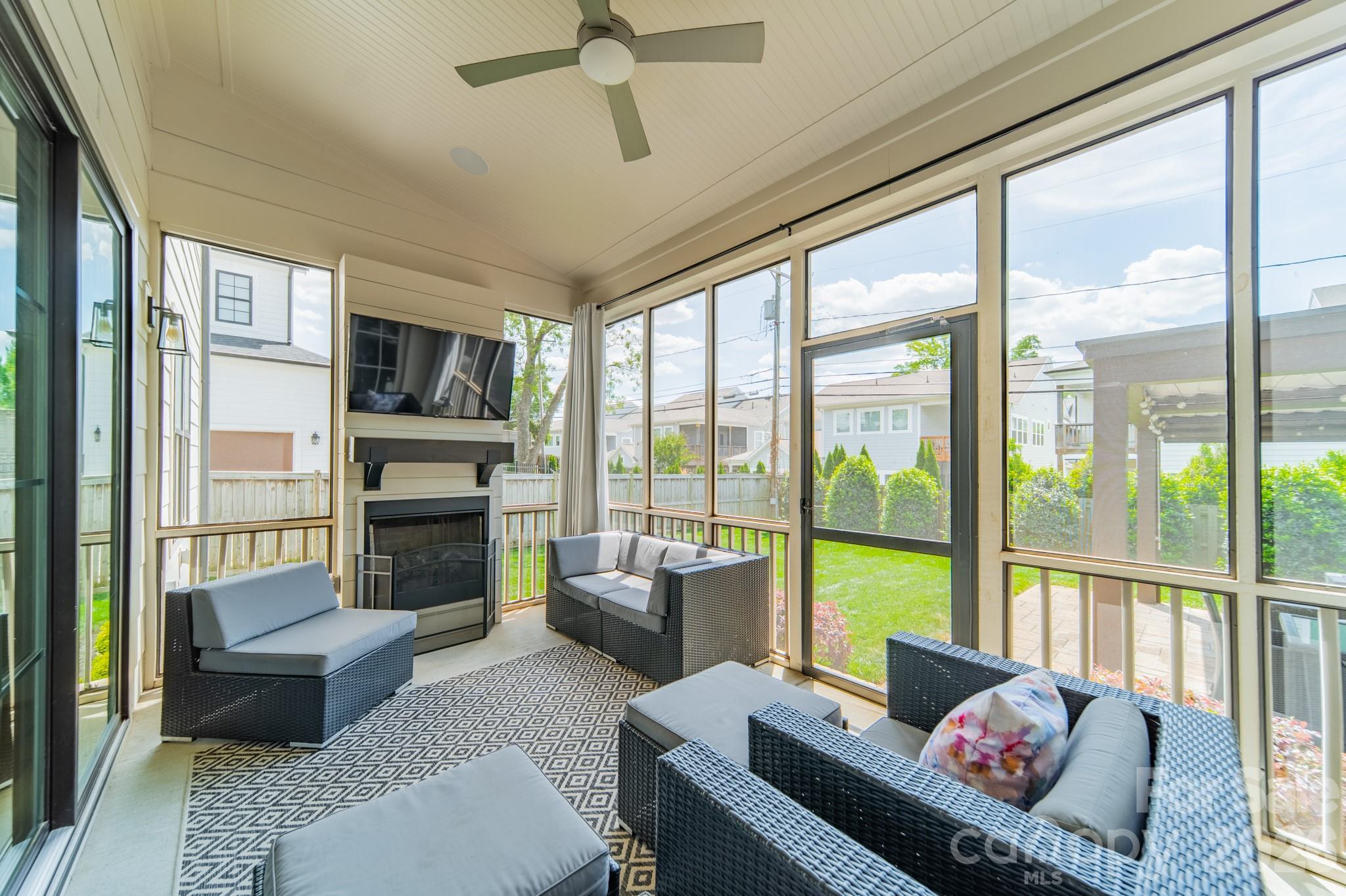 408 Melbourne Court Charlotte NC 28209
