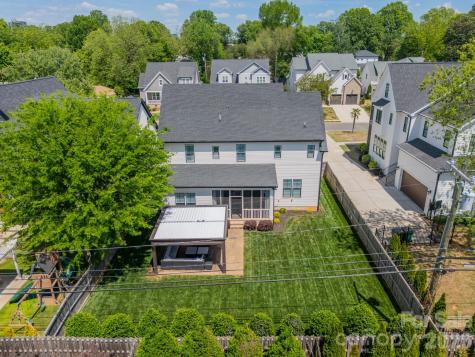 408 Melbourne Court Charlotte NC 28209