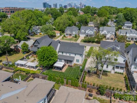 408 Melbourne Court Charlotte NC 28209