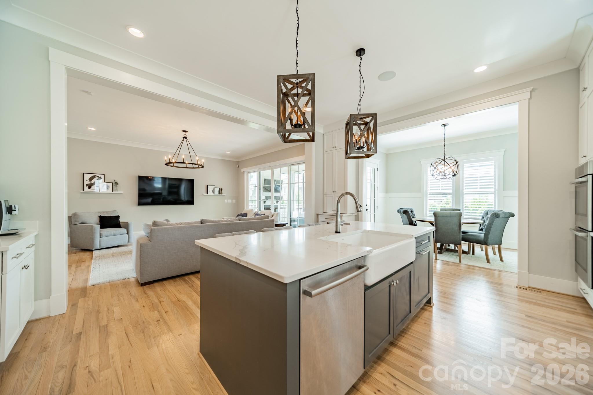 408 Melbourne Court Charlotte NC 28209
