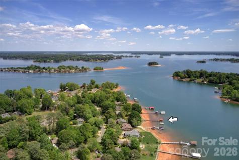 3002 Lake Shore Road S Denver NC 28037