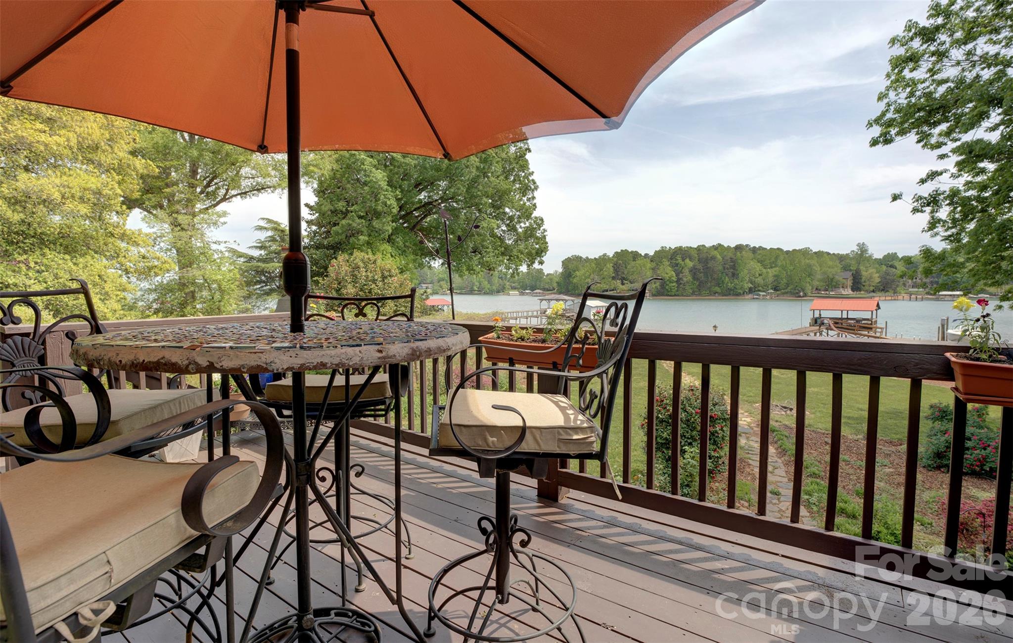3002 Lake Shore Road S Denver NC 28037