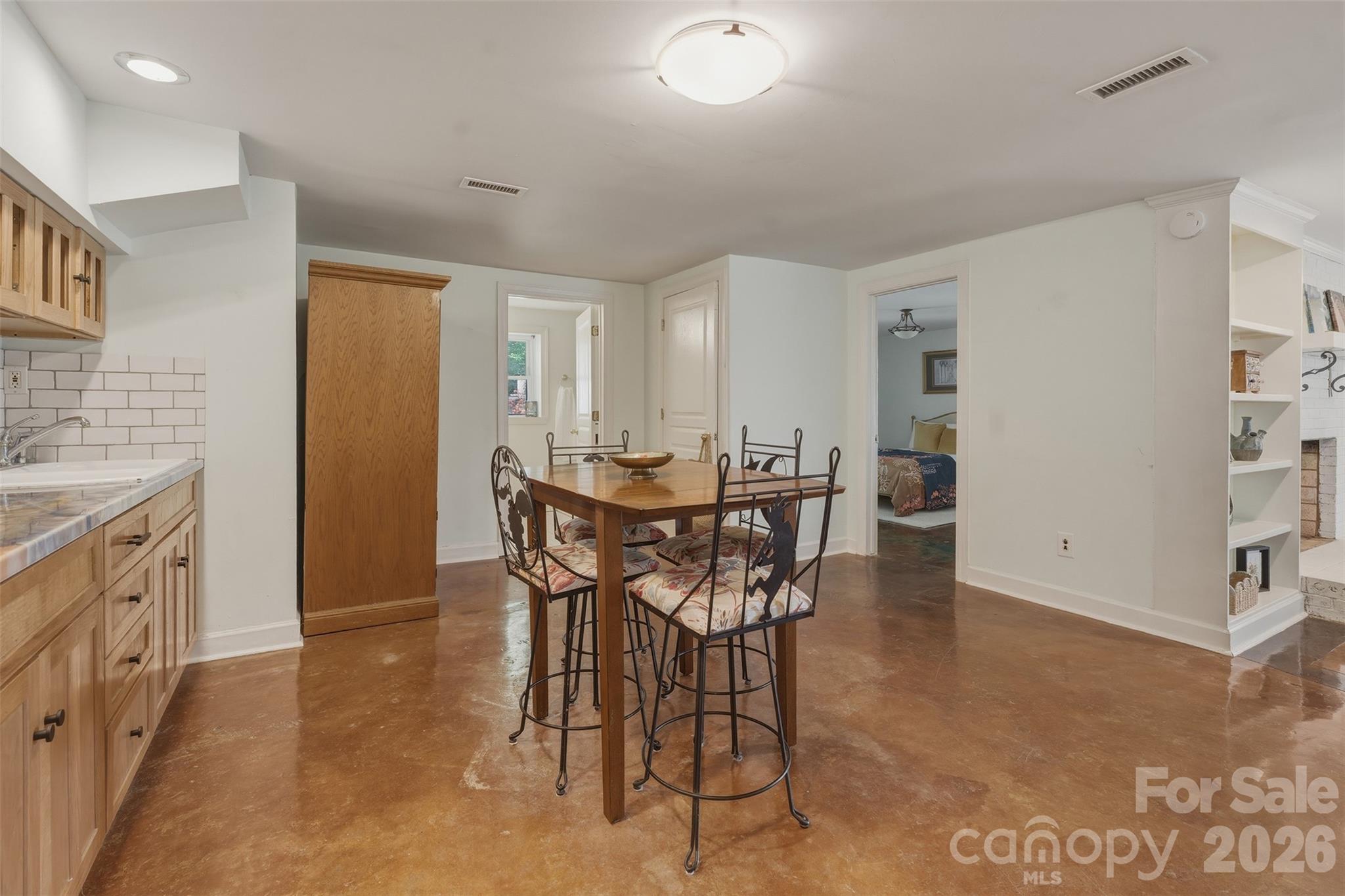 3002 Lake Shore Road S Denver NC 28037