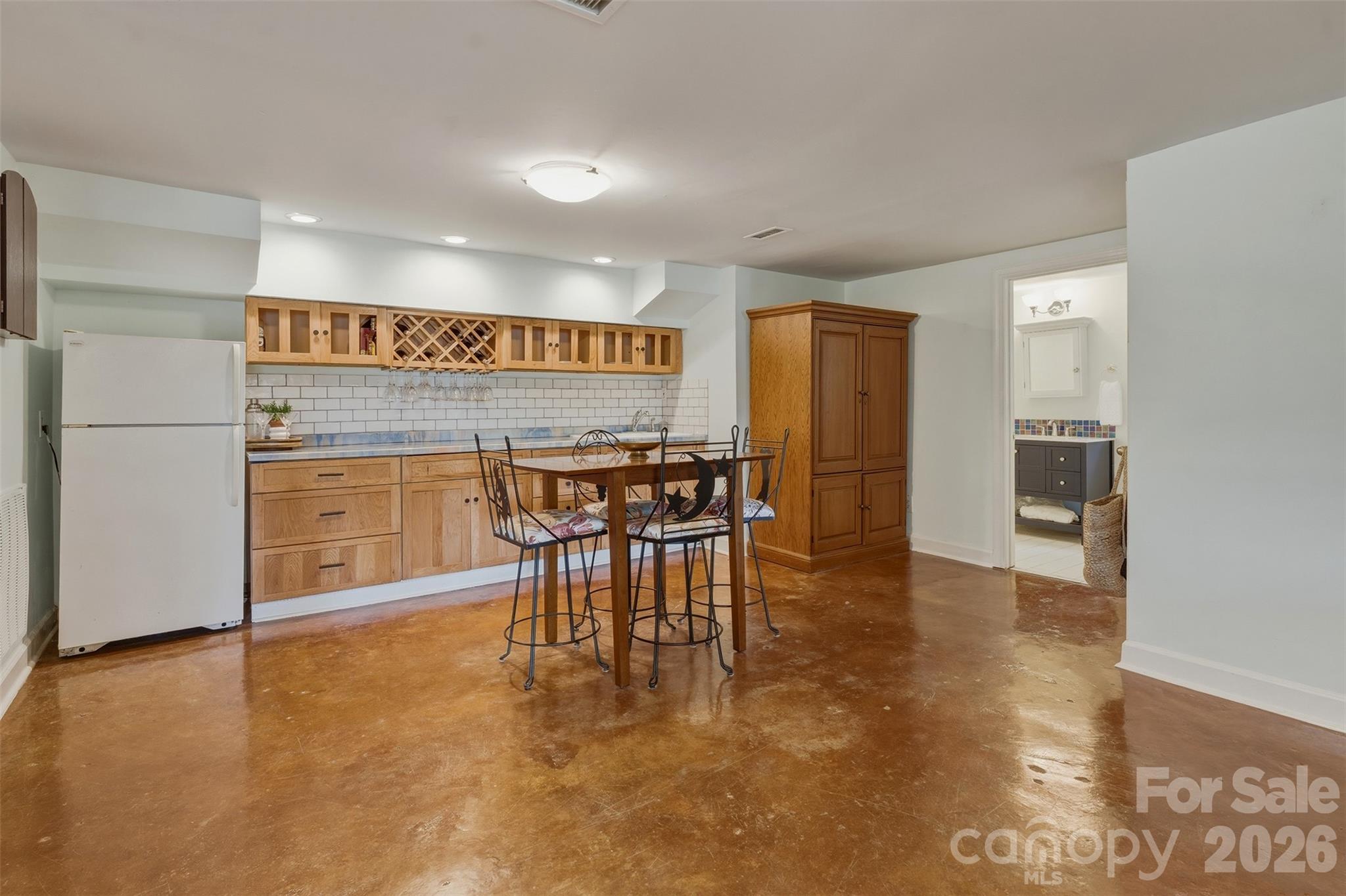 3002 Lake Shore Road S Denver NC 28037