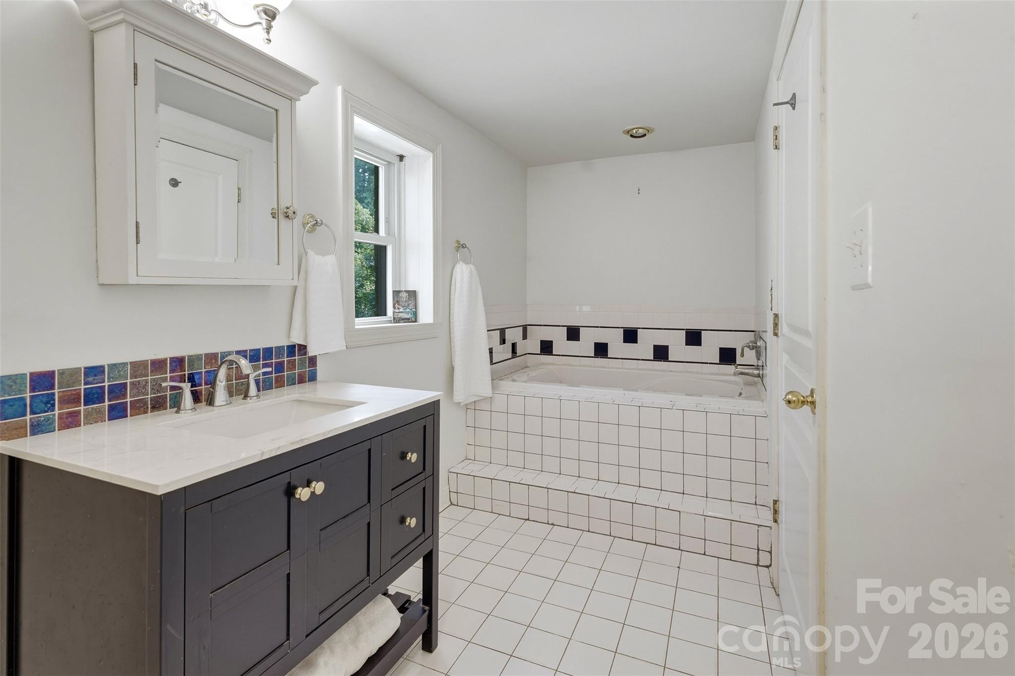 3002 Lake Shore Road S Denver NC 28037
