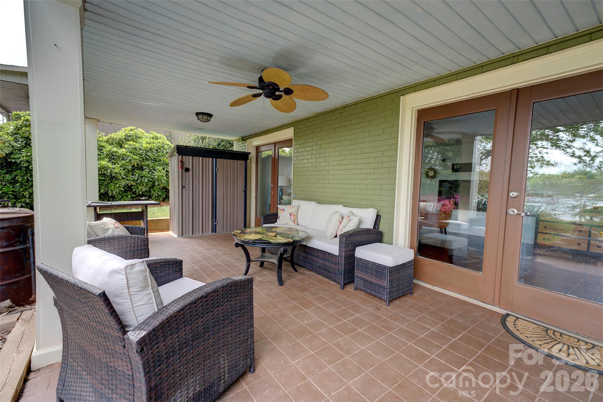 3002 Lake Shore Road S Denver NC 28037