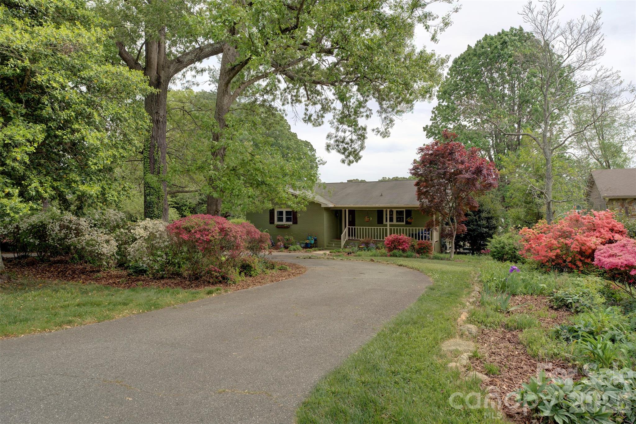 3002 Lake Shore Road S Denver NC 28037