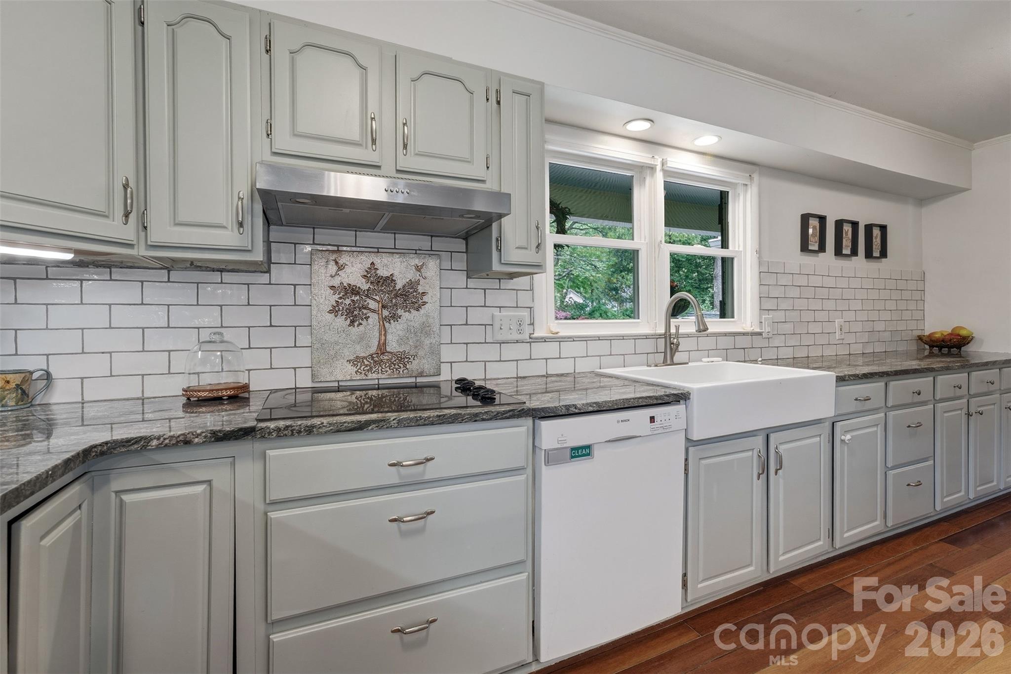 3002 Lake Shore Road S Denver NC 28037