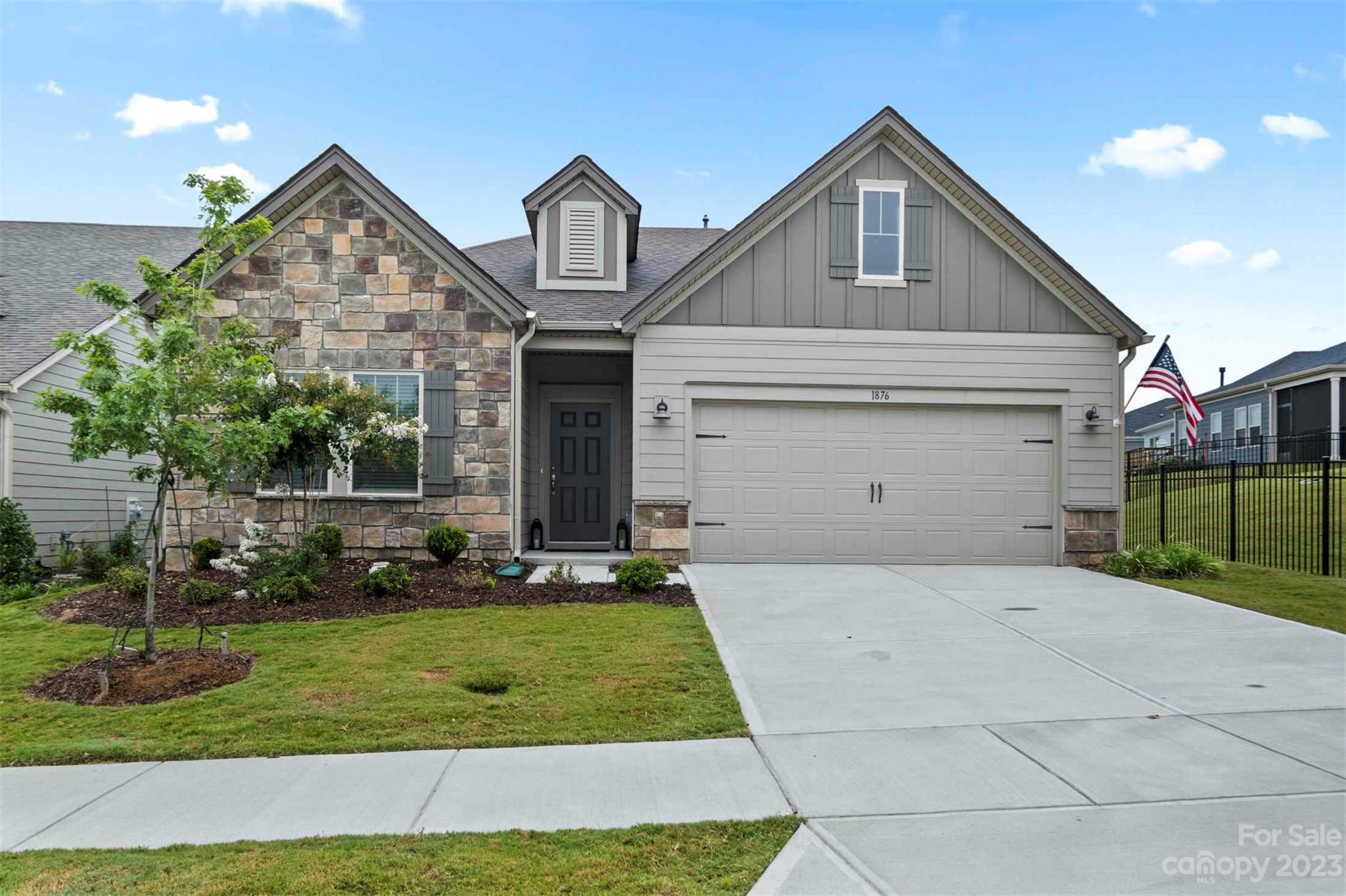 1876 Lotus Lane Denver NC 28037