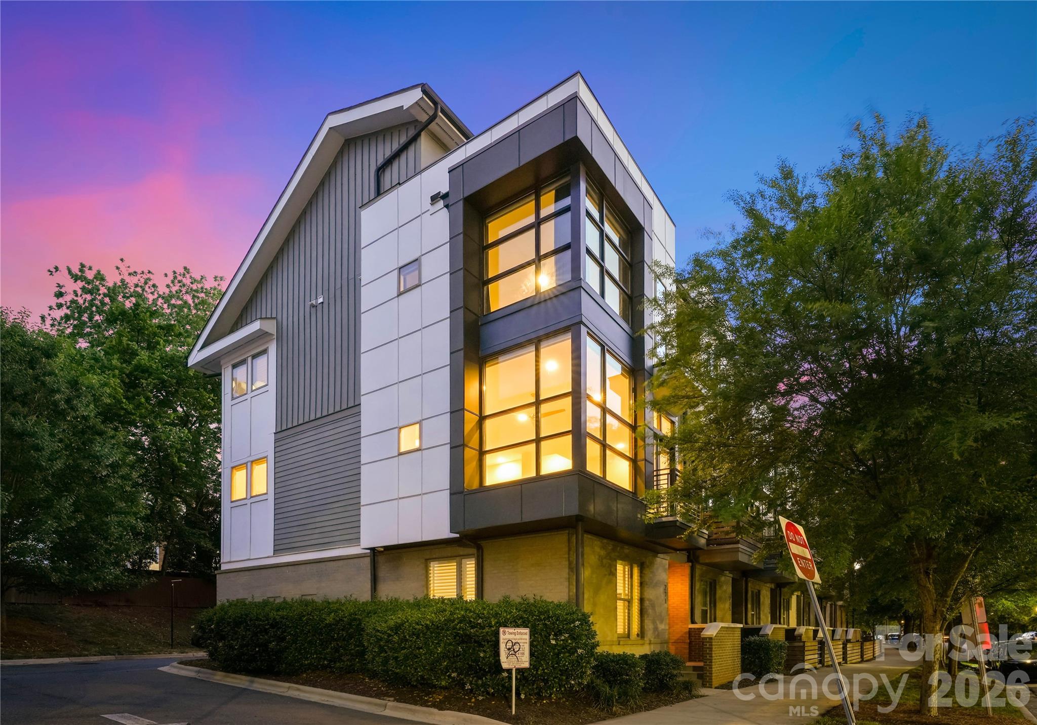 211 Doggett Street Charlotte NC 28203