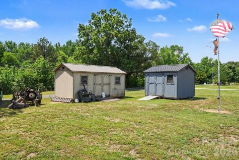 24359 Ridgecrest Road Locust NC 28097
