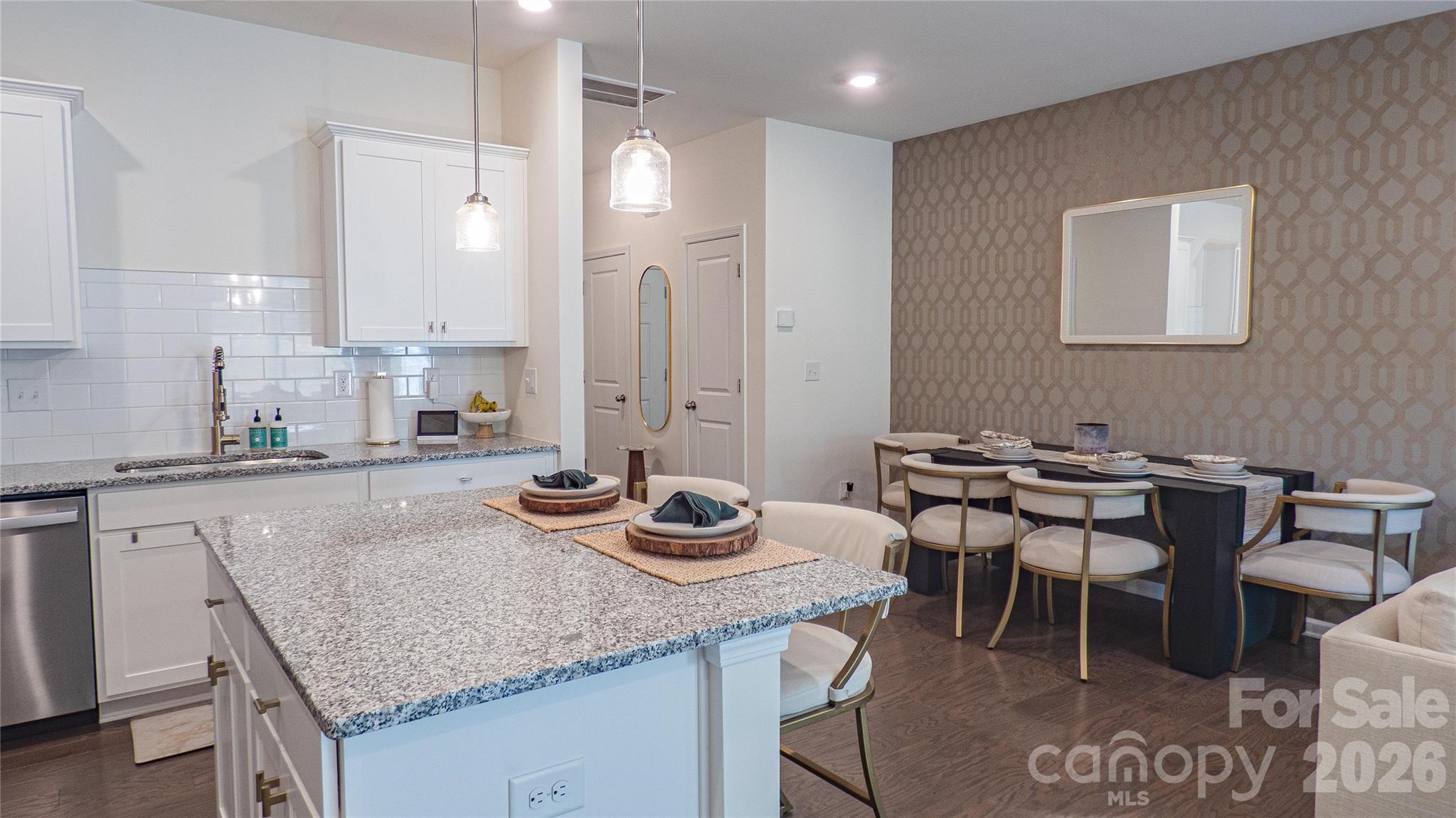 226 Harpers Run Lane Matthews NC 28104