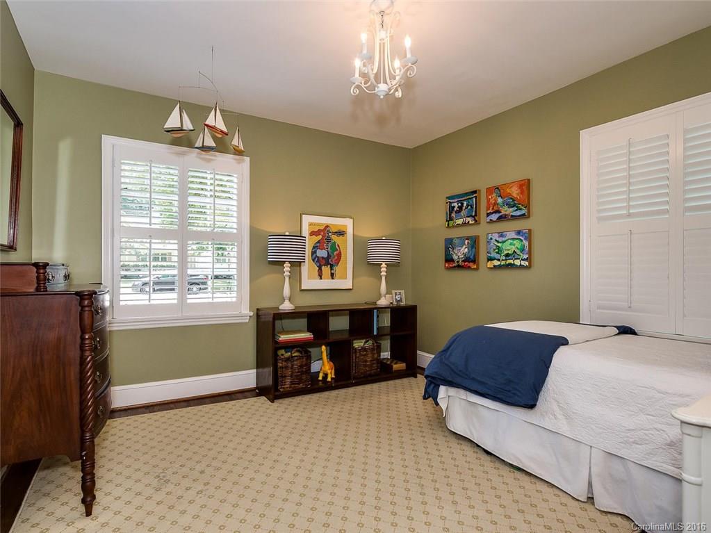 1210 Aylesford Road Charlotte NC 28211