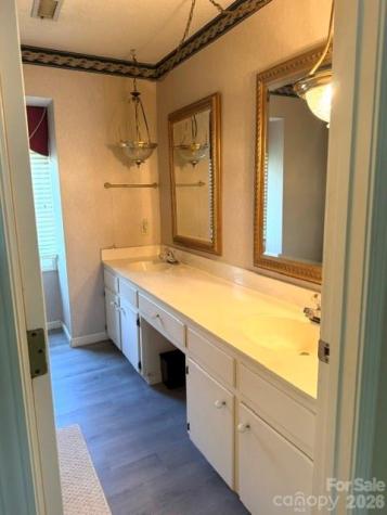 1220 Pineview Street Albemarle NC 28001